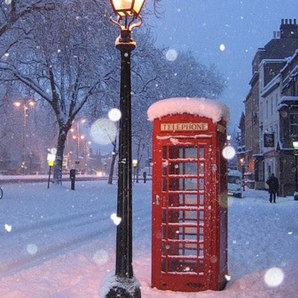 15%OFF 2 Items/more CALL FRIENDS TELL THEM POSHMARK IS WHERE THEY CAN GET DEALS - Picture 1 of 1